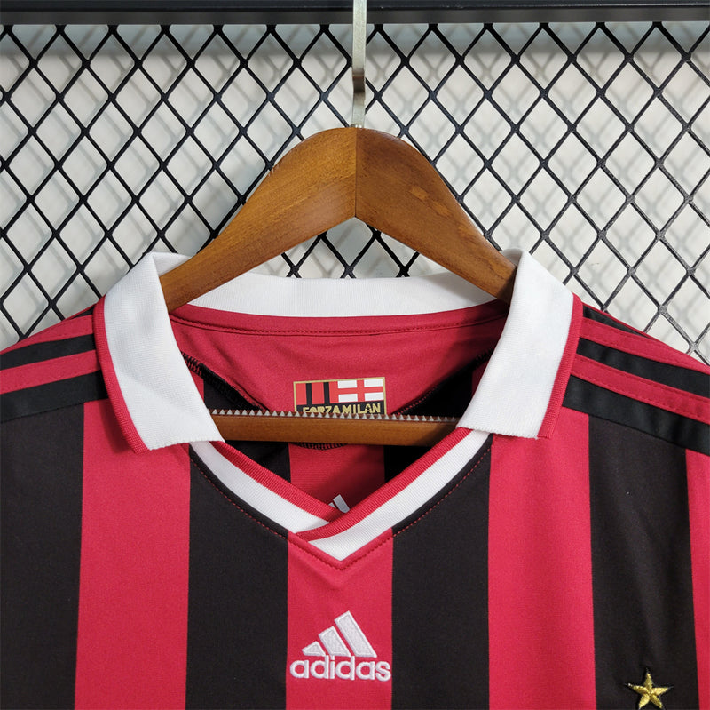 Camisa retrô Home do AC Milan 09/10 
