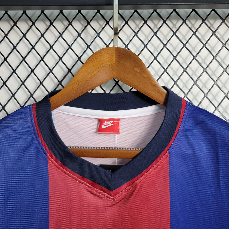 Barcelona 05/06 Home Retro Shirt 
